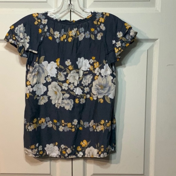 Old Navy Multicolored Floral Cap Sleeve Blouse size XS - Picture 4 of 8